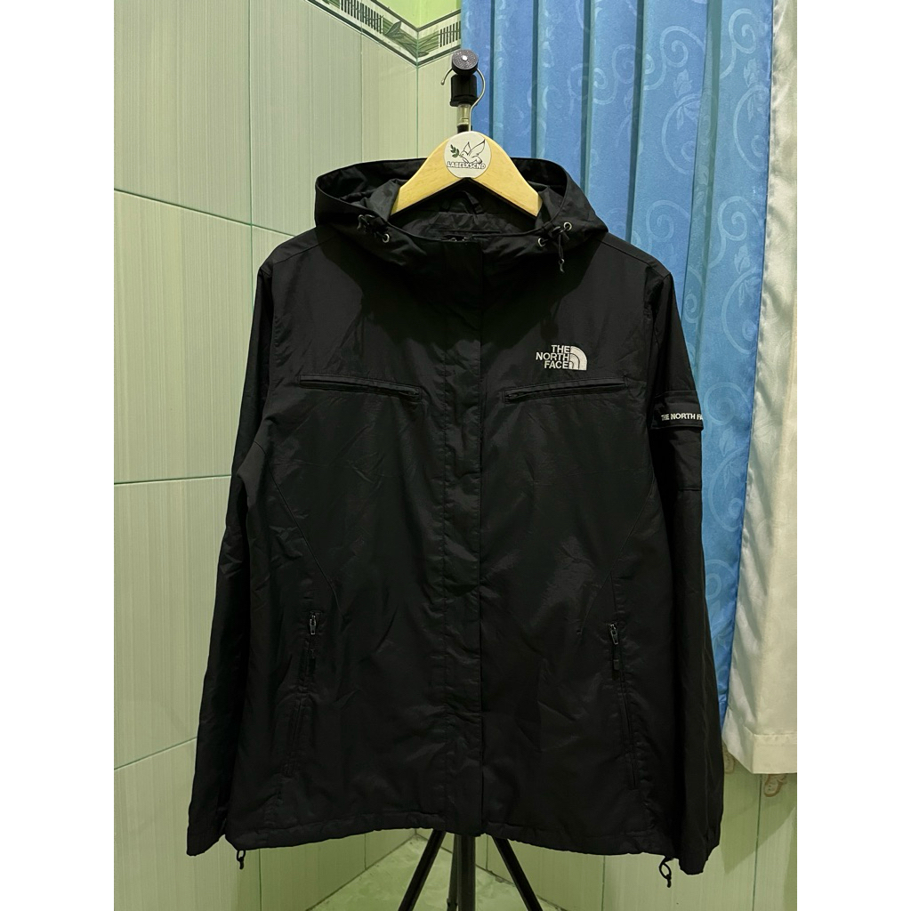 TNF MP3 X SAKU SAMPING GORPCORE SERIES ORIGINAL