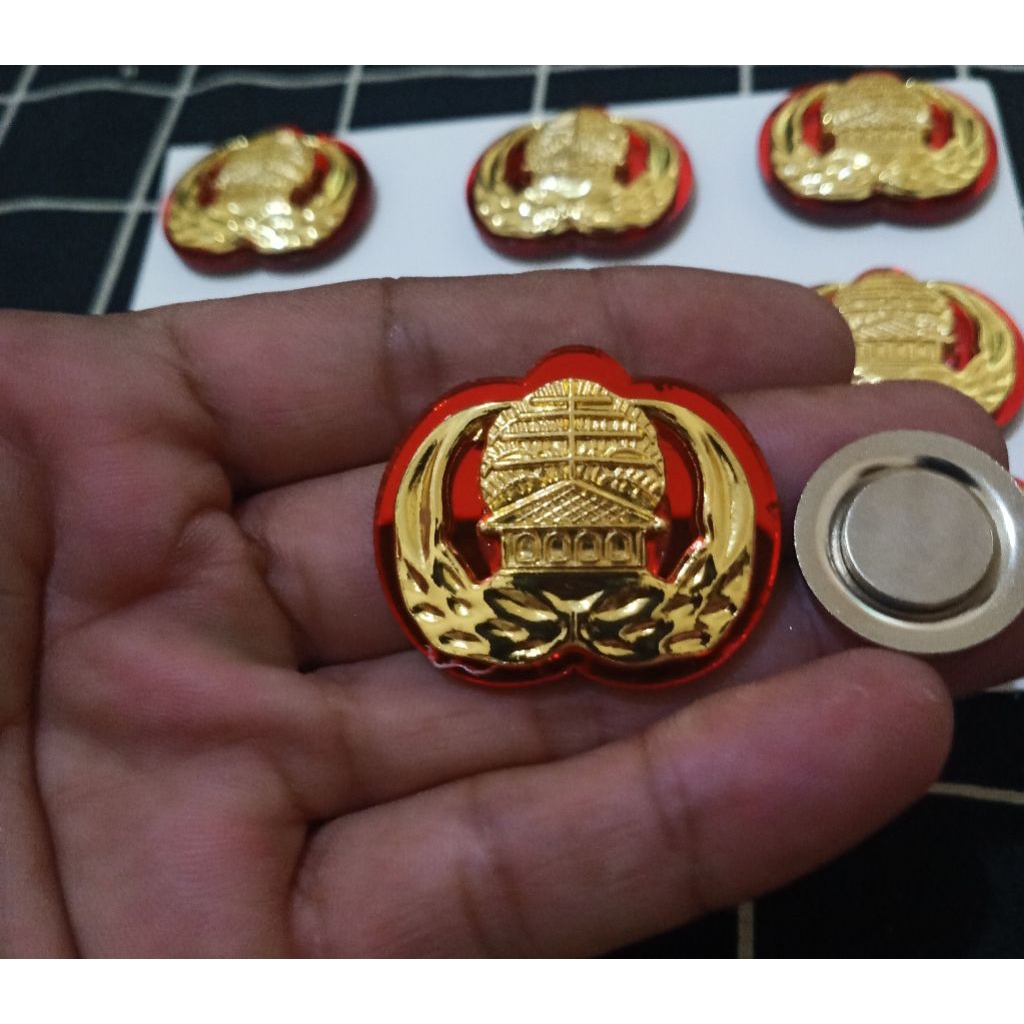 lambang korpri lapis merah magnet