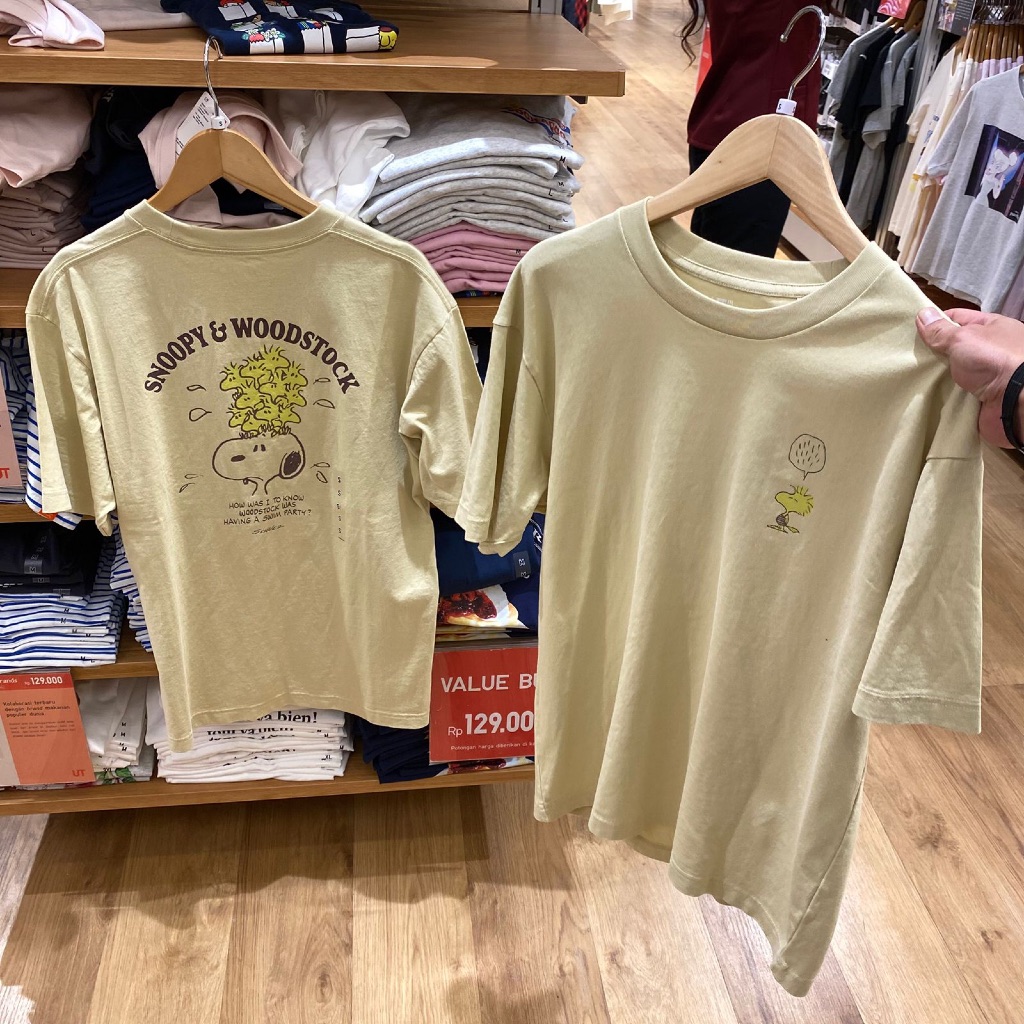 Jastip. Tshirt Uniqlo X Peanuts (MAN)