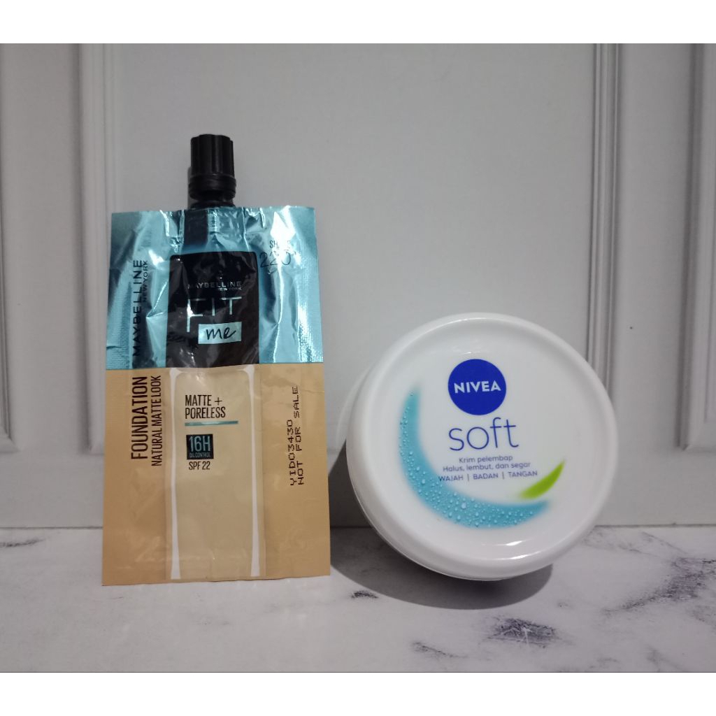 NIVEA Soft (100ml) - Pelembap | FREE Maybelline Fit Me Foundation