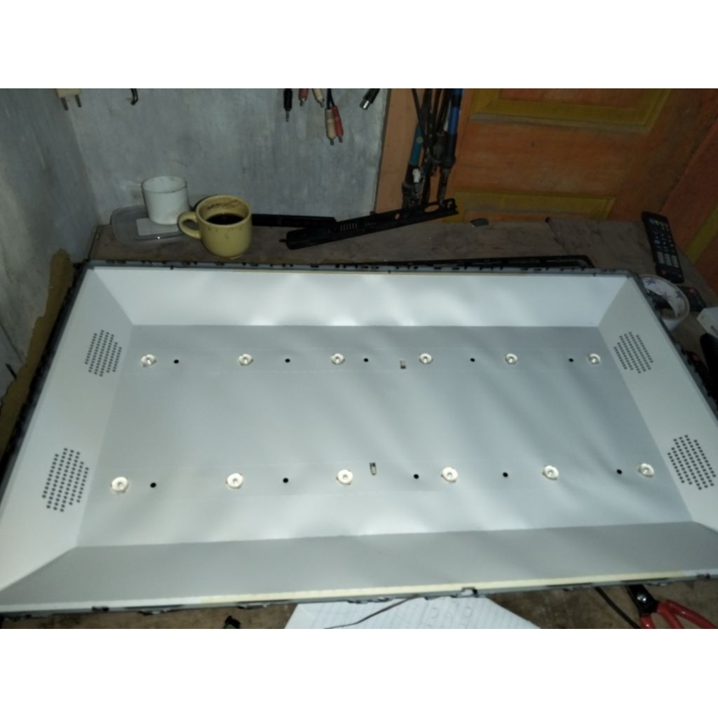 Kertas Backlight Tv Toshiba 32L1600VJ