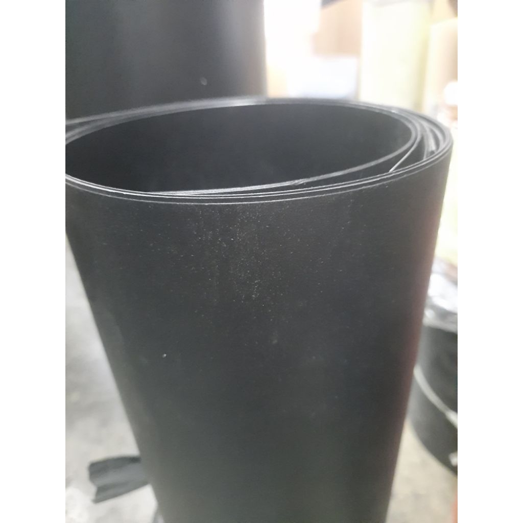 mika pvc lembaran hitam tebal 0,7 ×lebar 60 cm × panjang 1 meter