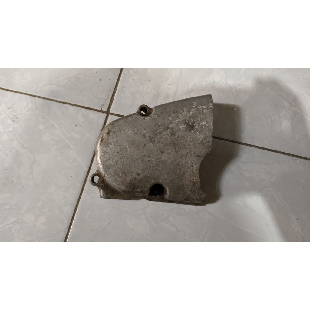 cover tutup blok pompa oli samping kawasaki kh binter