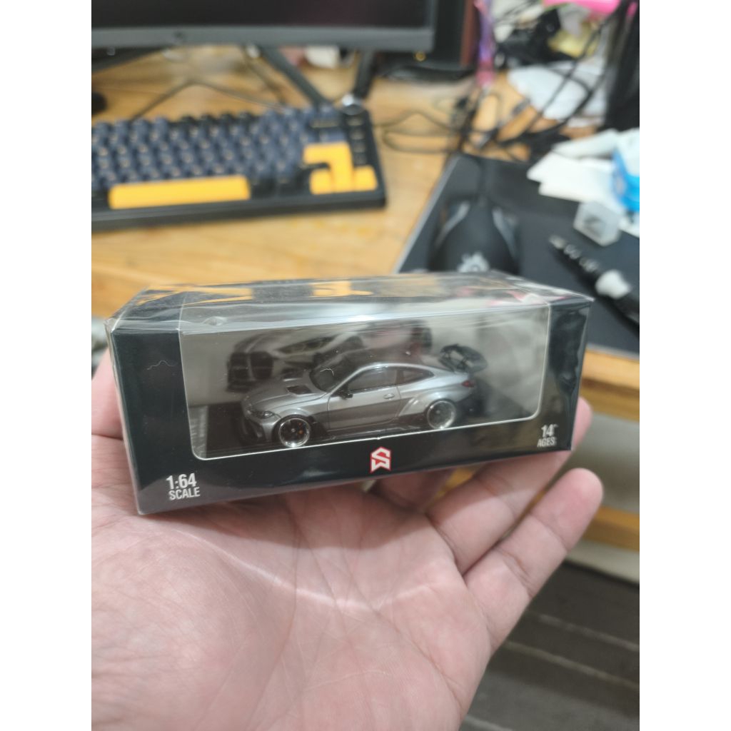 Street Weapon BMW Adro M4 Gunmetal