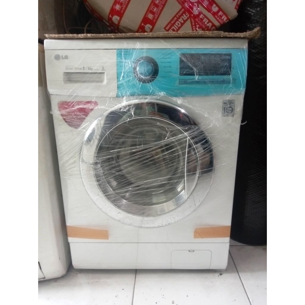 Mesin cuci LG front loading 8KG FM.1208N3W