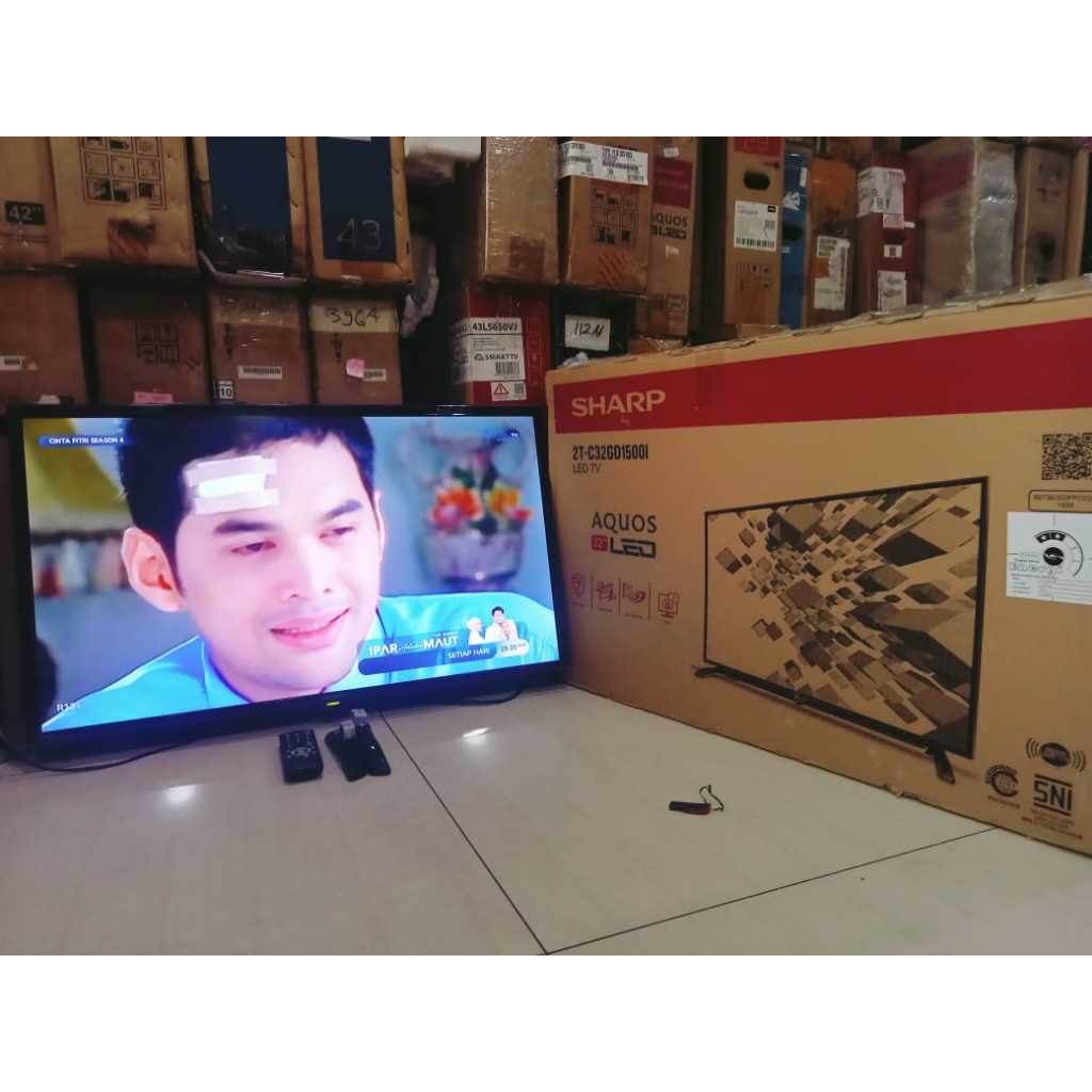 TV LED Sharp 32IN HD Digital TV Kondisi bekas pemakaian masih segel siap pakai normal 6308F