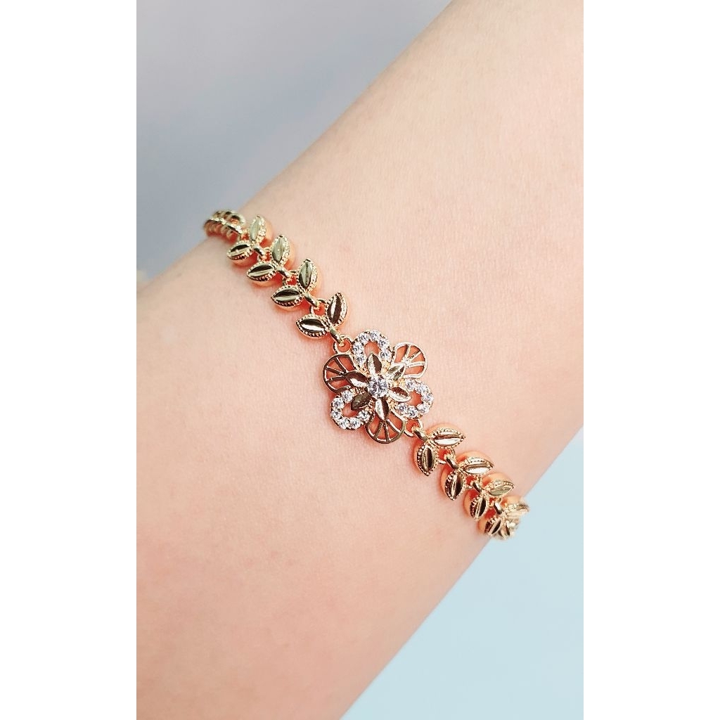 Gelang rantai titanium lapis mas plat bunga daun rantai sisik naga