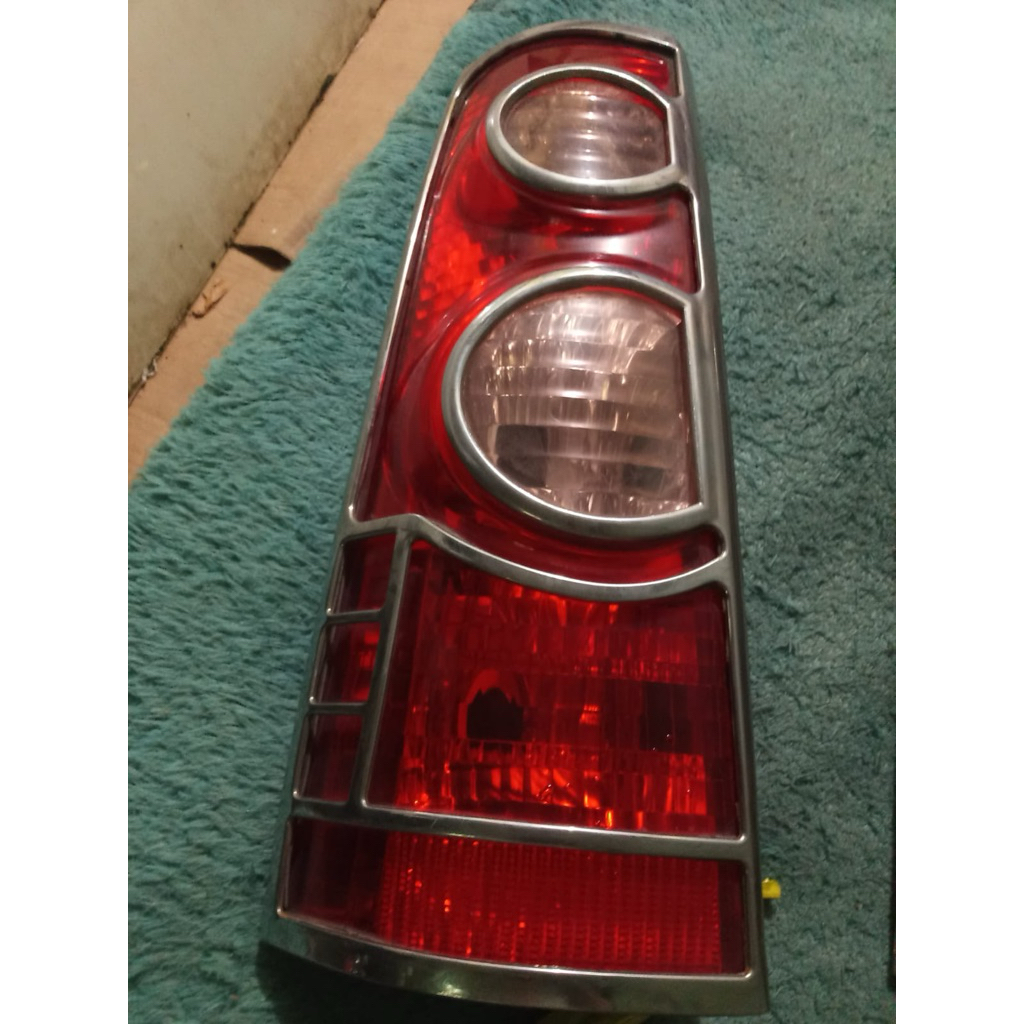 stoplamp kiri avanza xenia lama old vvti