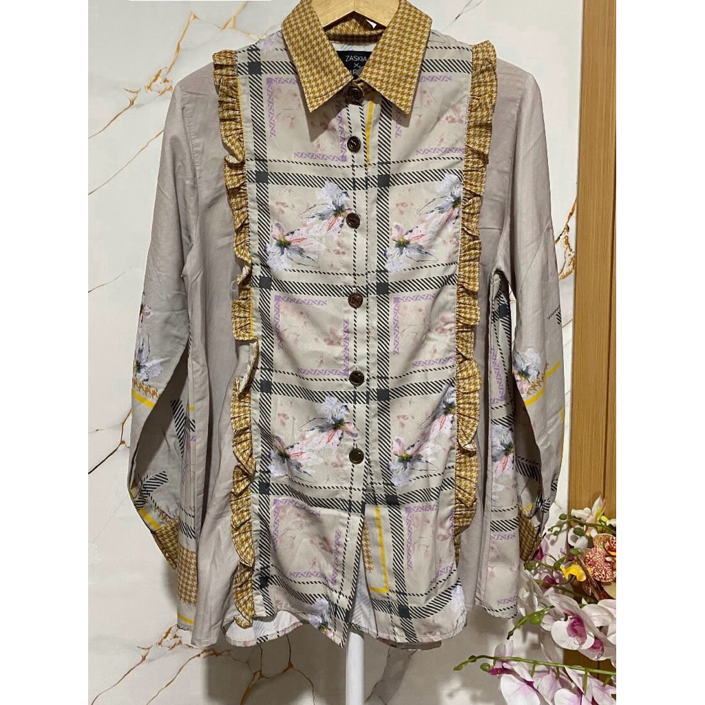 ZASKIA SUNGKAR TOP (M)