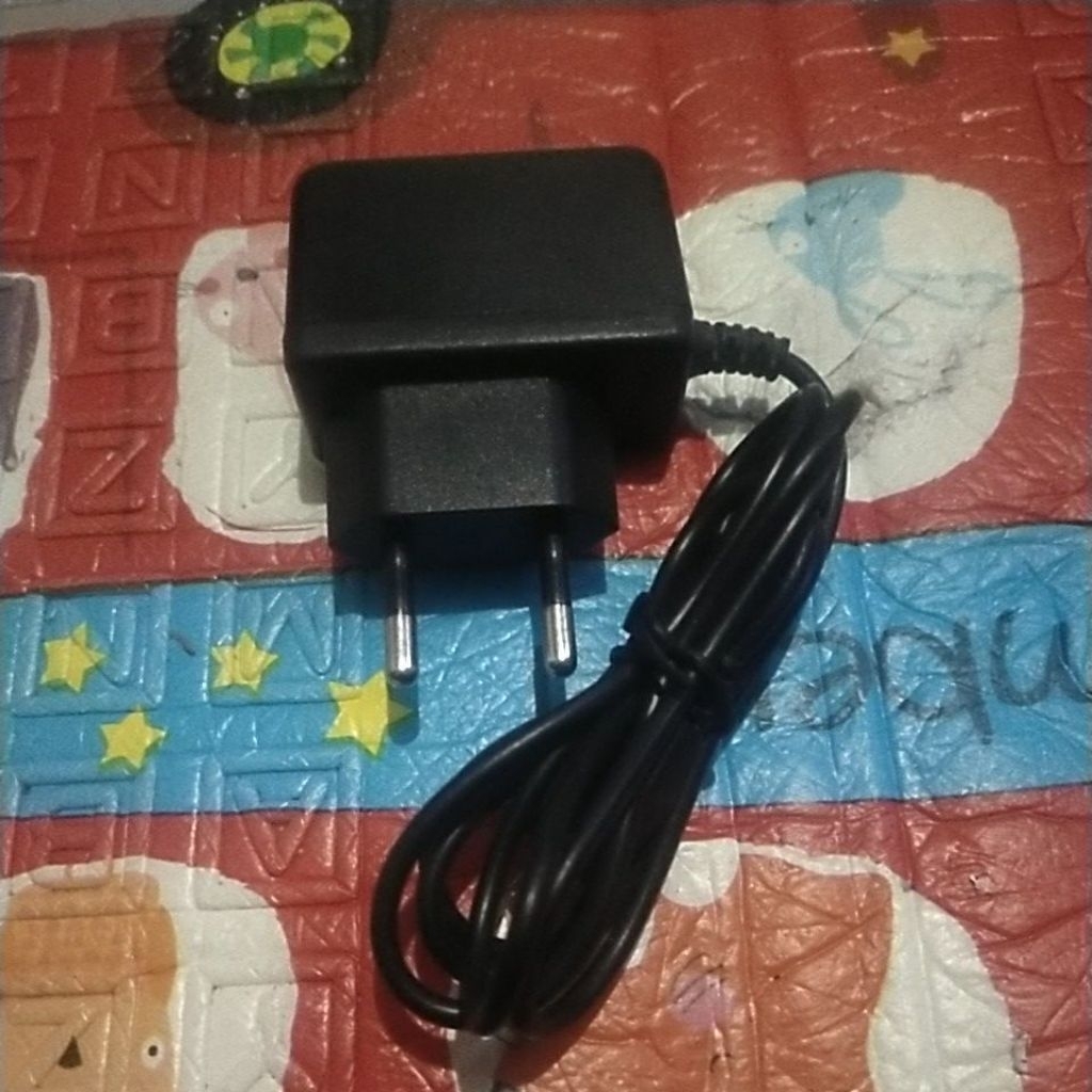 charger hp jadul nokial , Samsung , Aldo dll type mikro 5v