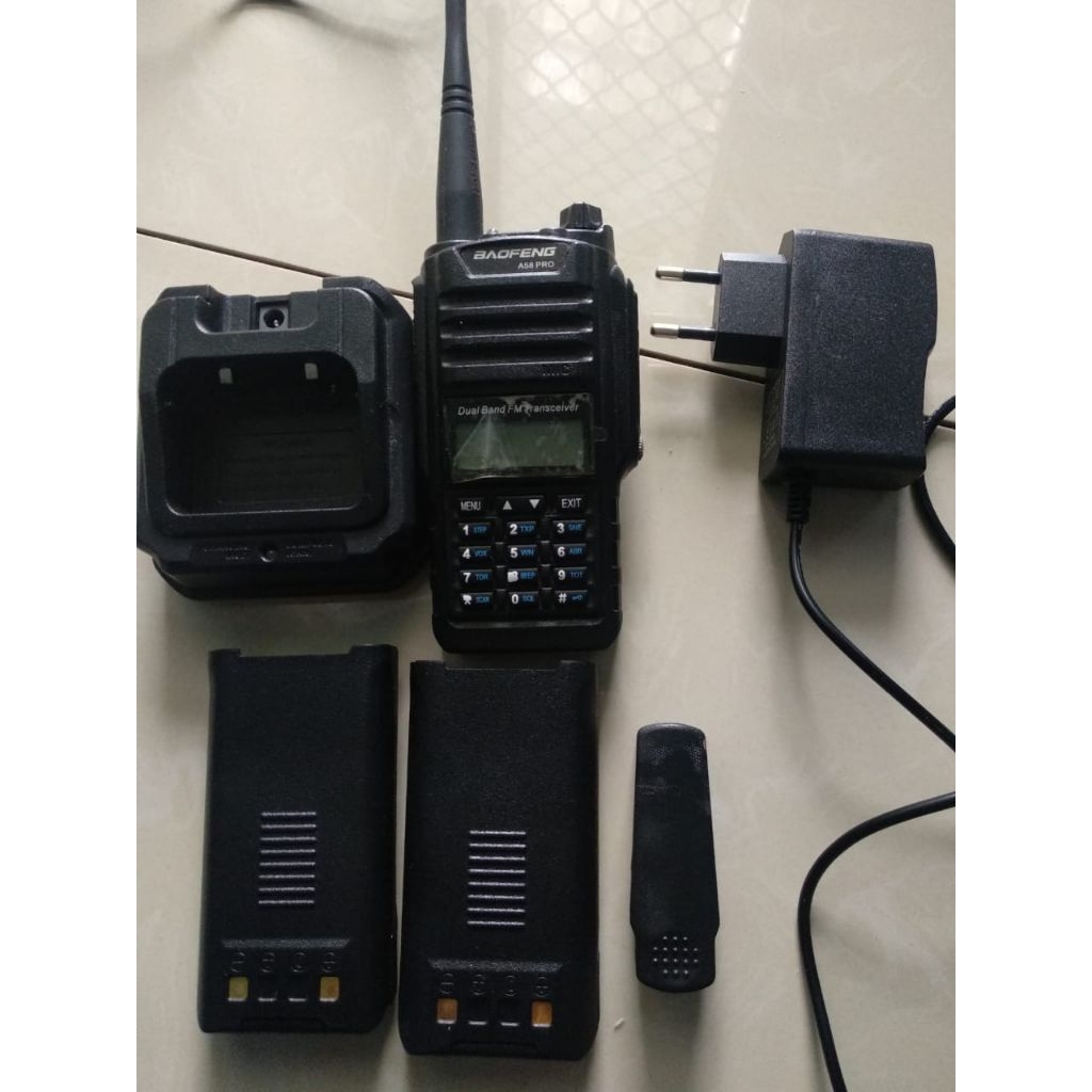 HT BAOFENG A58 PRO UHF 403 - 470 MHZ