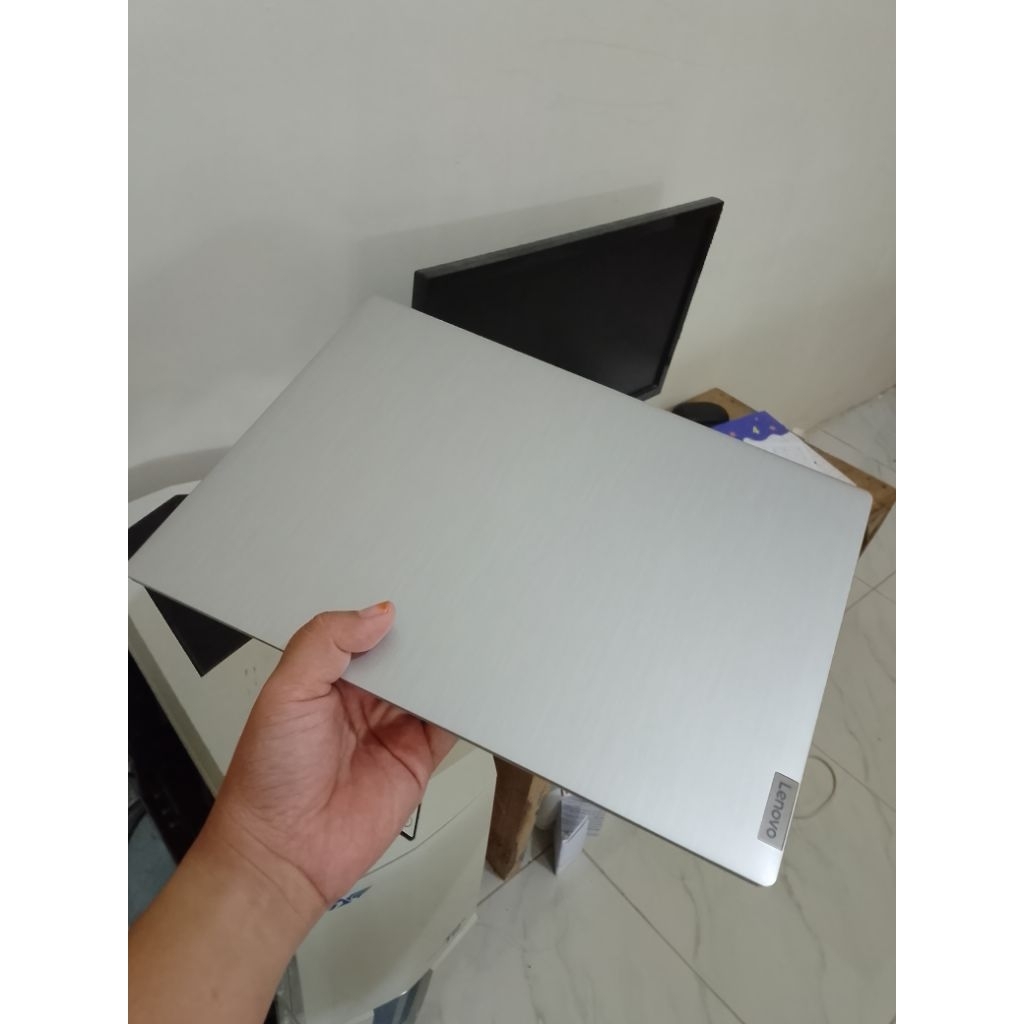 Lenovo Ideapad Slim 3