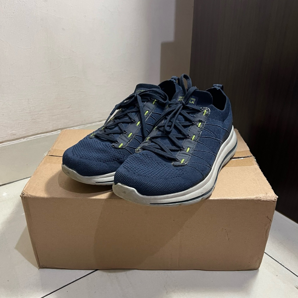 Skechers Go Walk Stretch Fit Navy Blue Size 44 Used
