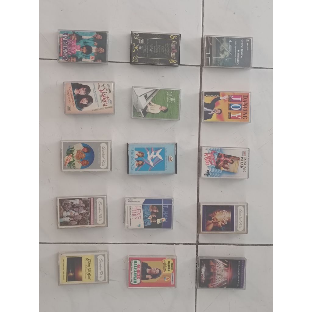 Kaset pita jadul lagu lagu rohani kristen, katolik