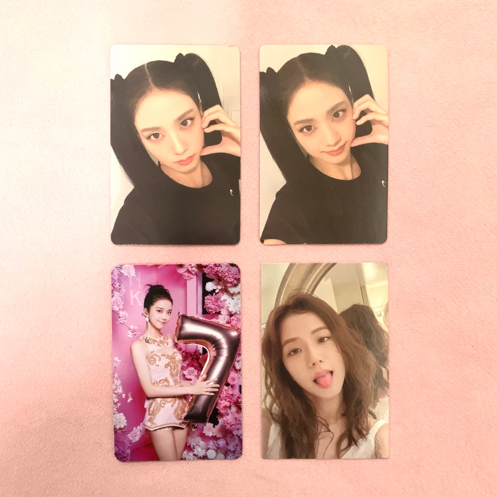 [OFFICIAL] JISOO BLACKPINK PHOTOCARD ME 1ST ALBUM BLACK RED FIRST PRESS EDITION HC HEART CHEEK HEART
