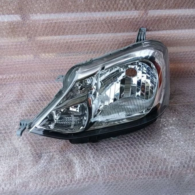 headlamp lampu depan Toyota Etios Valco original