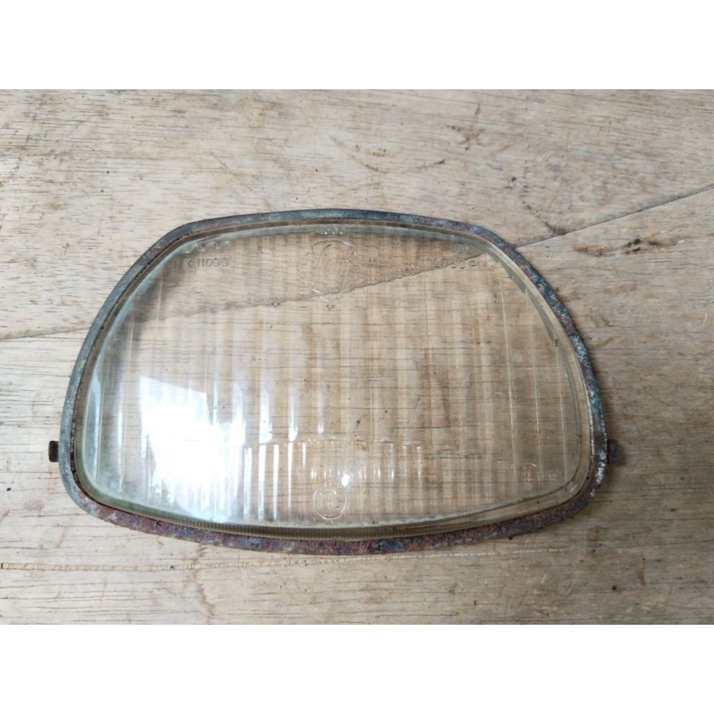 KACA LAMPU VESPA SUPER SPRINT SIEM TIMBUL LUAR ORIGINAL UTUH
