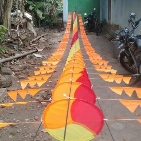 per keping sudah ronce kepingan badan layangan naga siap terbang dm 20