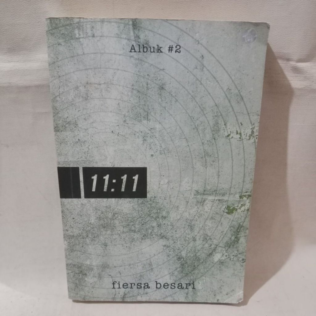 Buku 11:11 - Fiersa Besari
