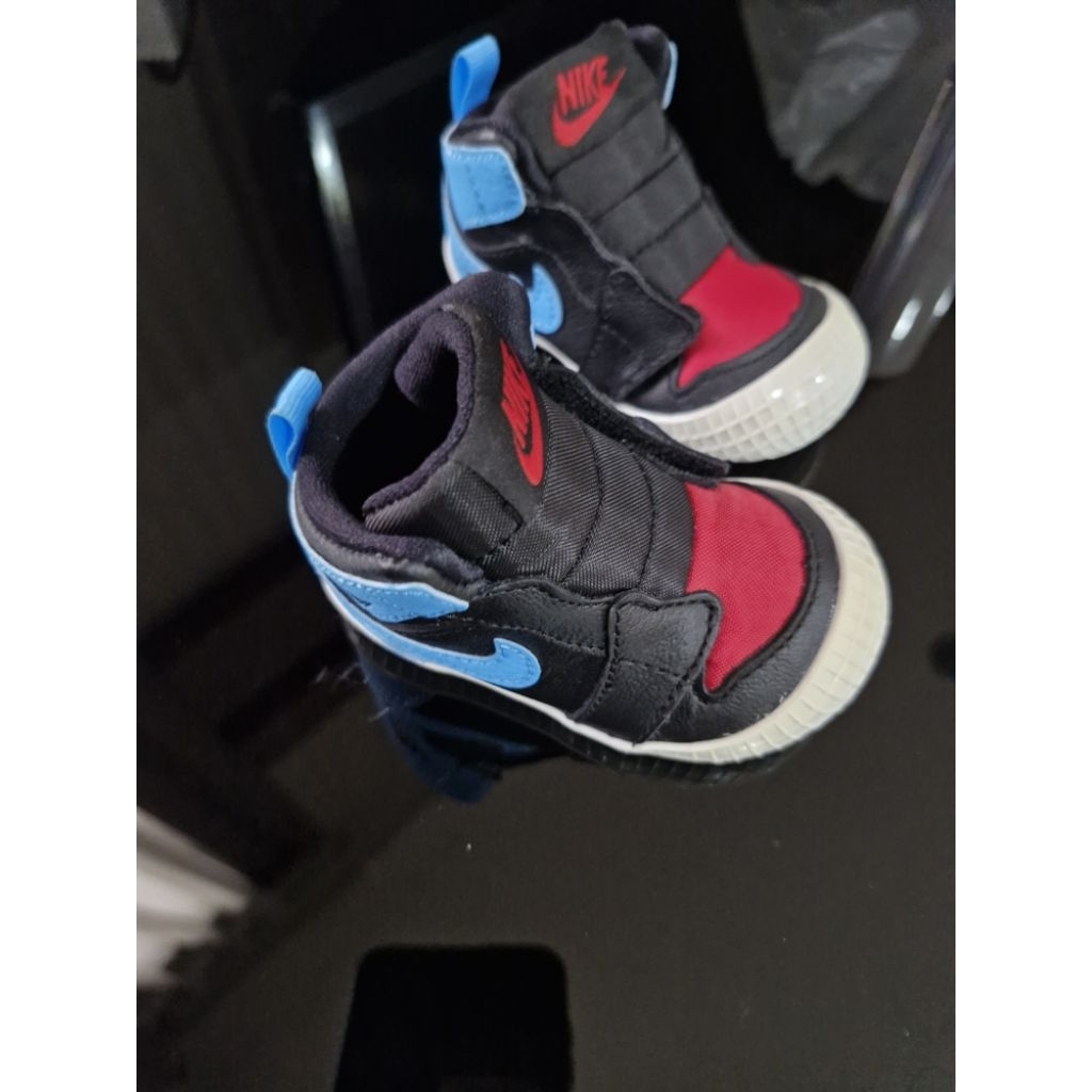 PRELOVED Sneakers Nike Bayi