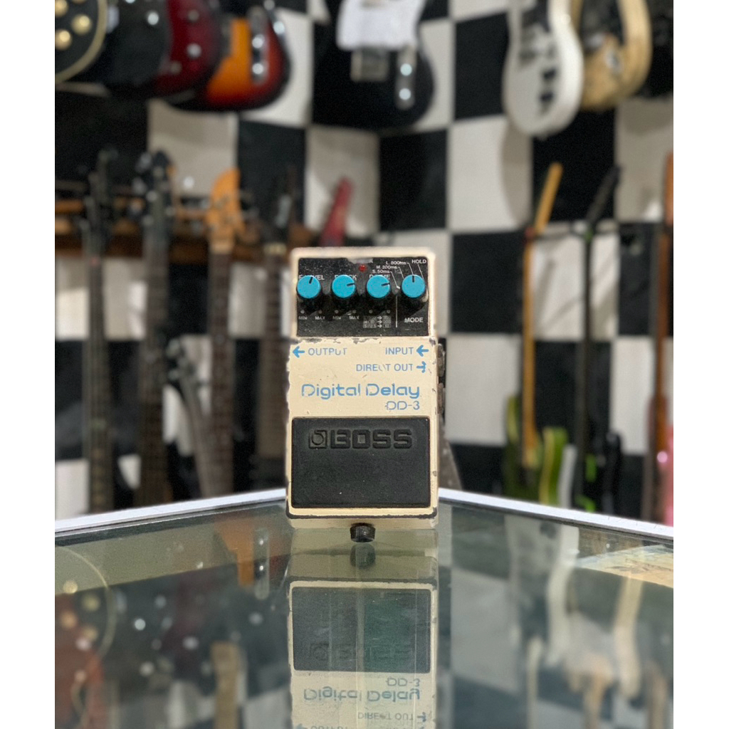 efek gitar elektrik boss DD3