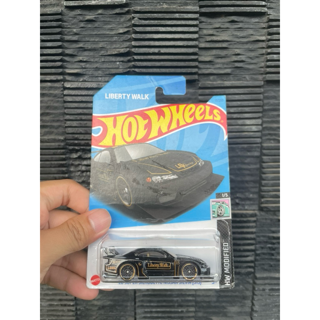 Hot Wheels LB Shilhouete Nissan Silvia (S15) LBWK Hitam