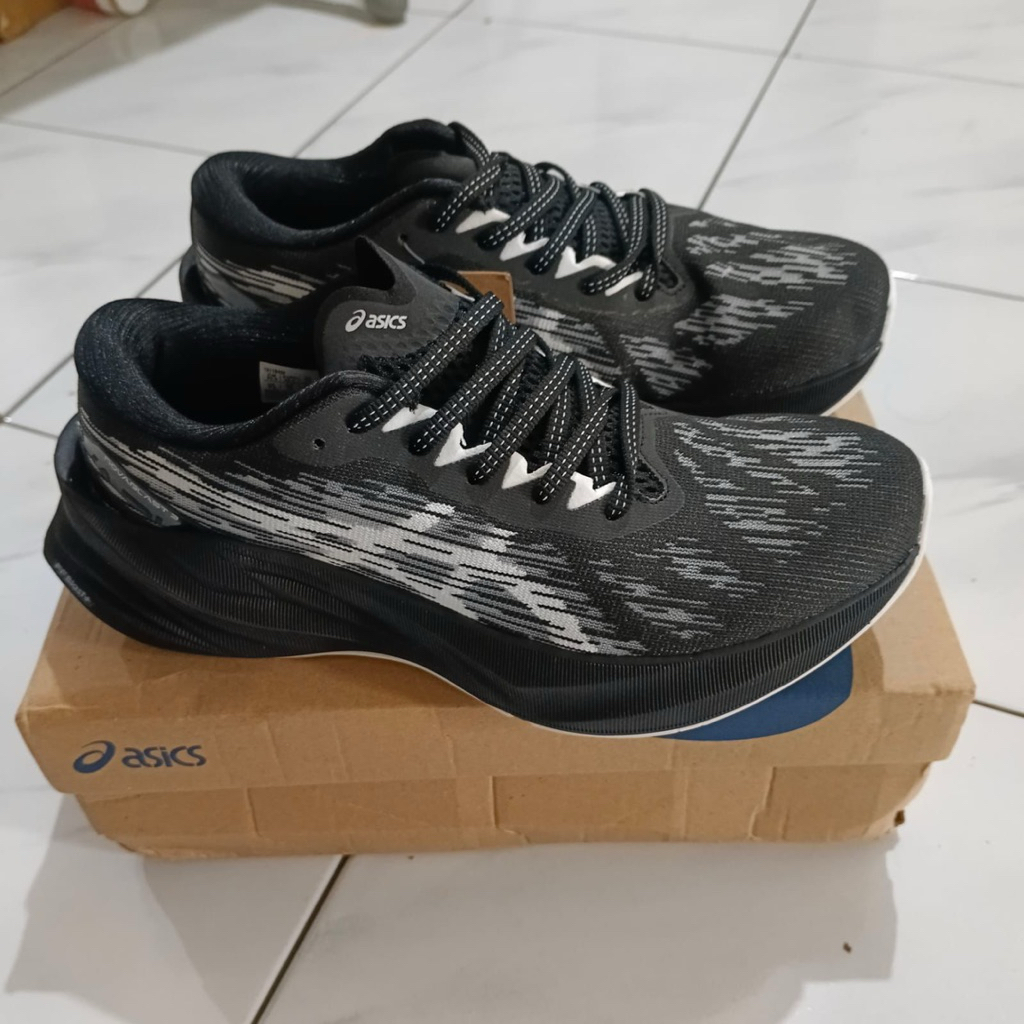 asics novablast 3