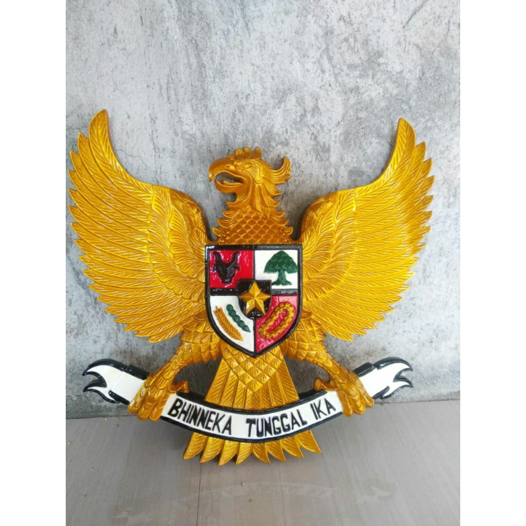 garuda ukir ukiran garuda kerajinan ukir jati
