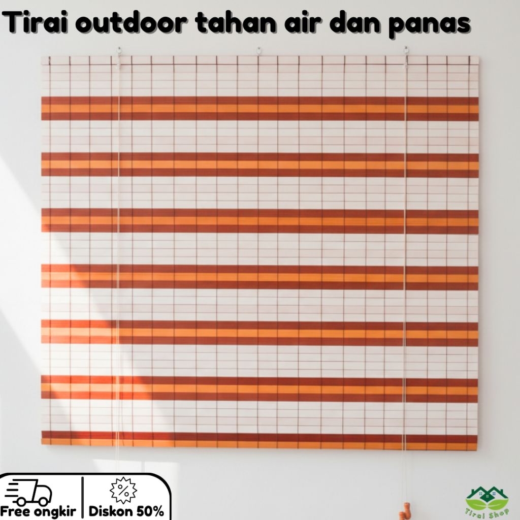 Tirai Gulung Outdoor Plastik PVC Cocok Untuk Teras Tahan Air Hujan Dan Panas