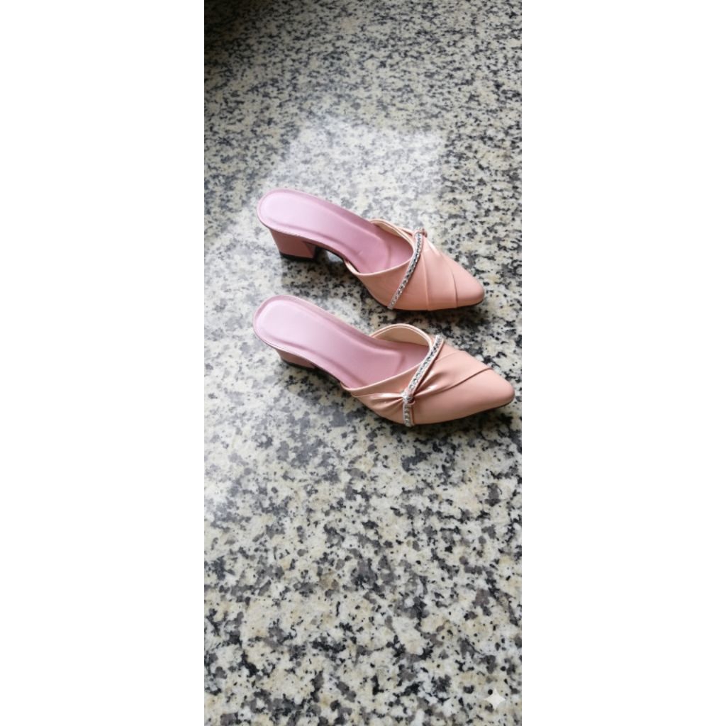 Hells selop Wanita Kekinian Sandal Wanita bapu Terbaru Selop Pesta Remaja terndy