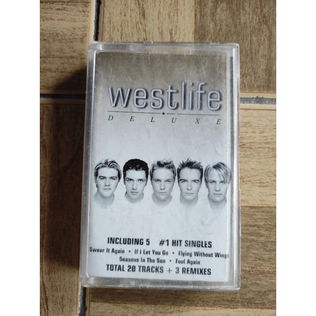 kaset pita WESTLIFE "deluxe"