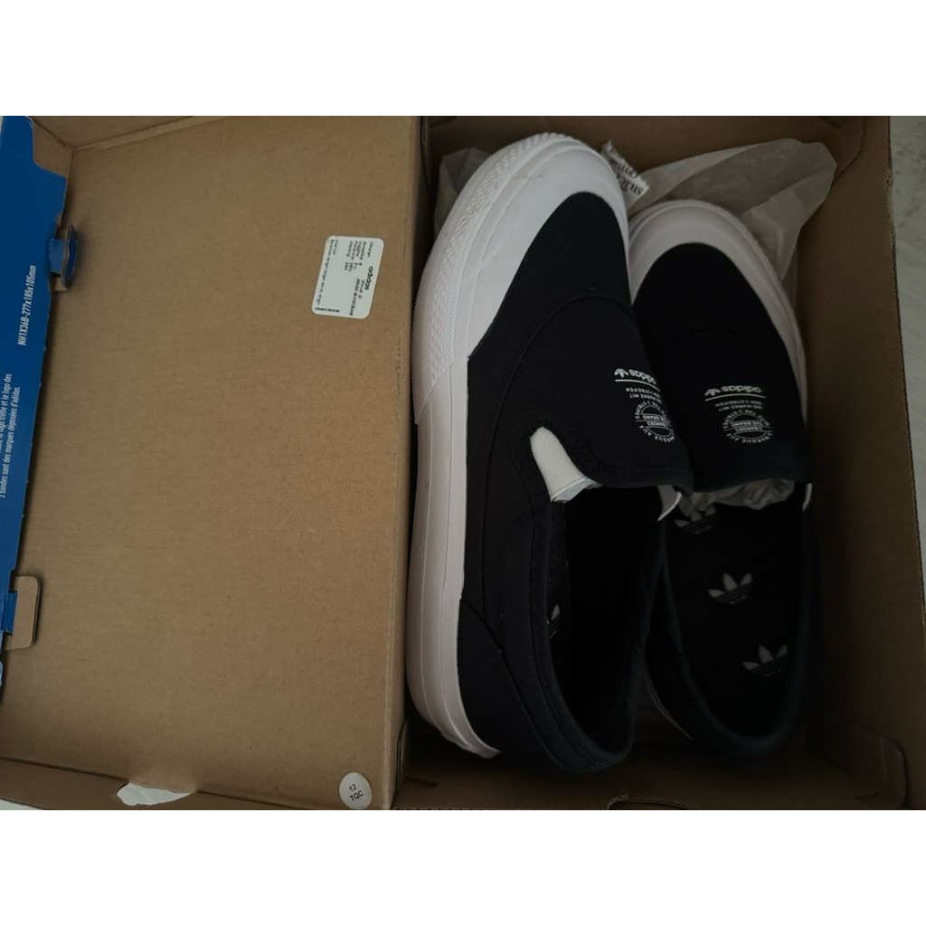 (Preloved) Adidas Originals Sepatu Nizza RF Slip Unisex Hitam Black S23722