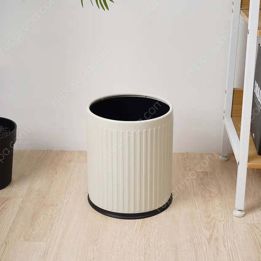 Stora 10 Ltr Doric Tempat Sampah Open Top Circle Minimalis - Putih Hitam