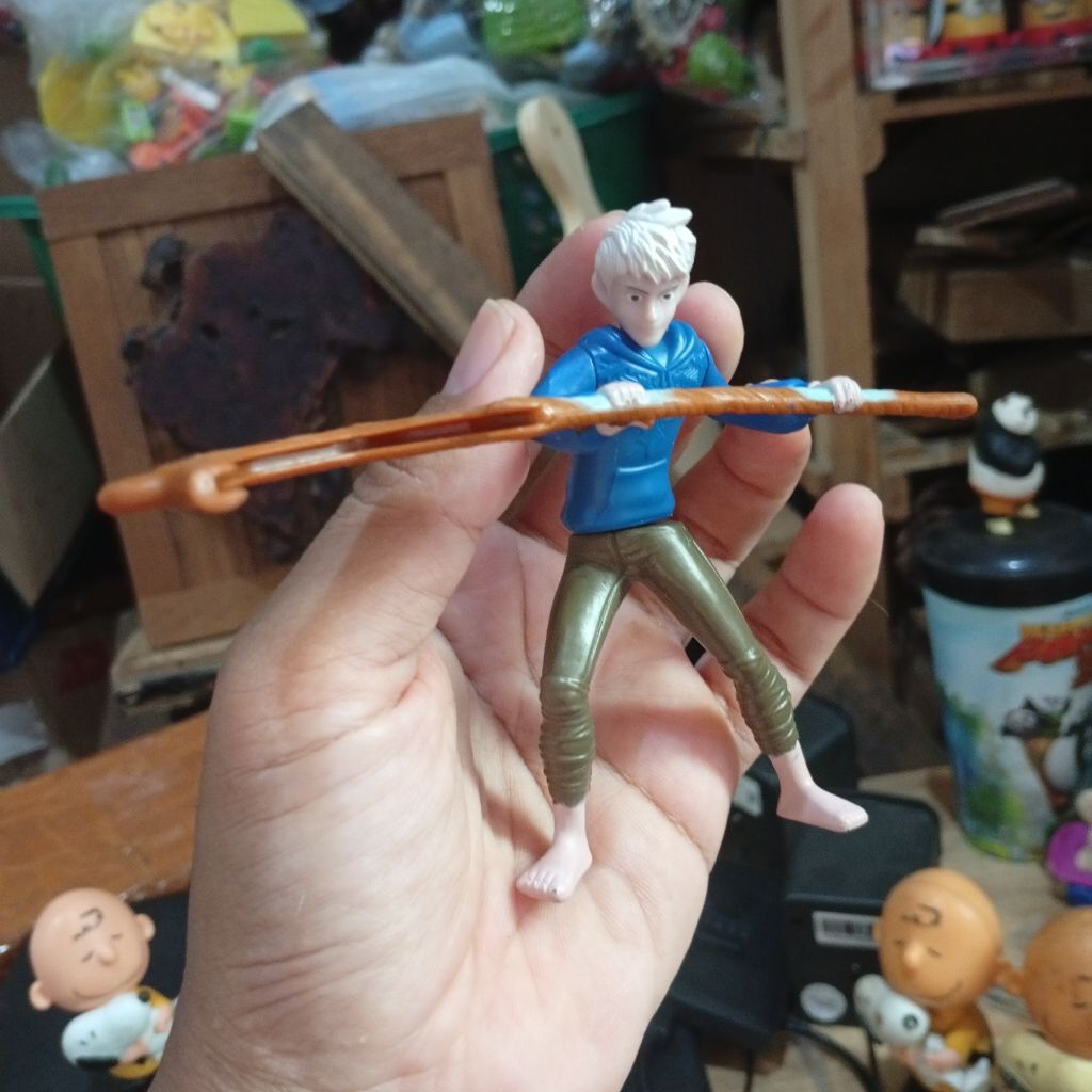 happy meal toys rise of guardian jack frost figure
