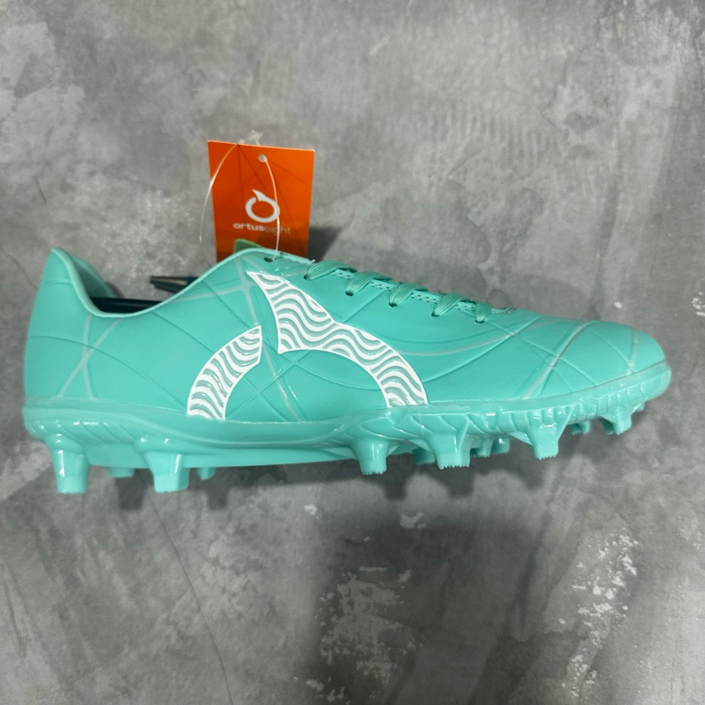 sepatu Bola Ortuseight Zenith FG