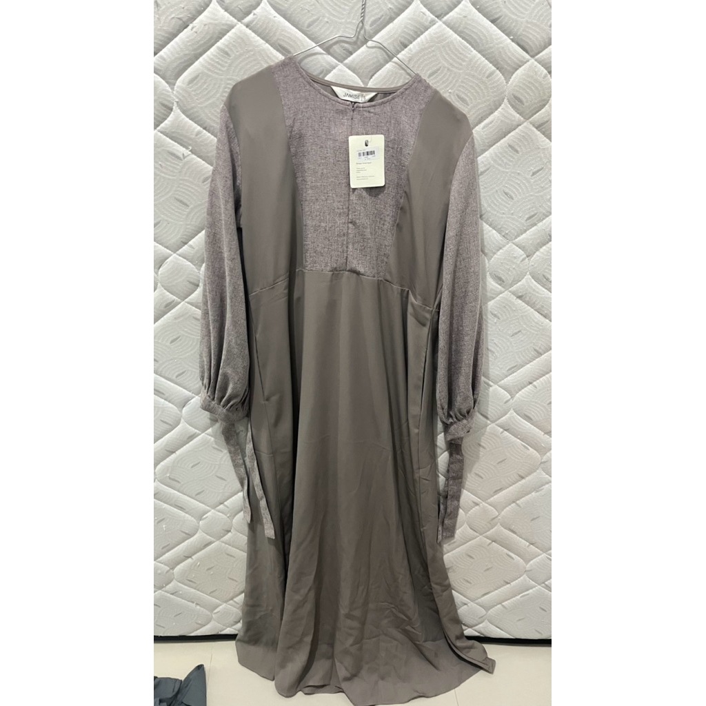 gamis jamise