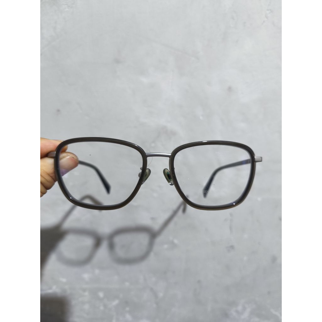 kacamata Saturday ori