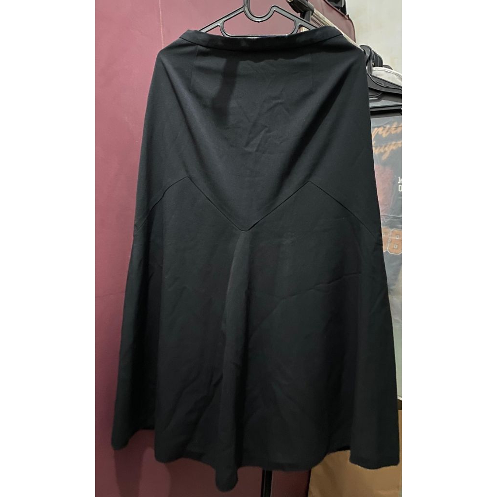 preloved rok panjang warna hitam