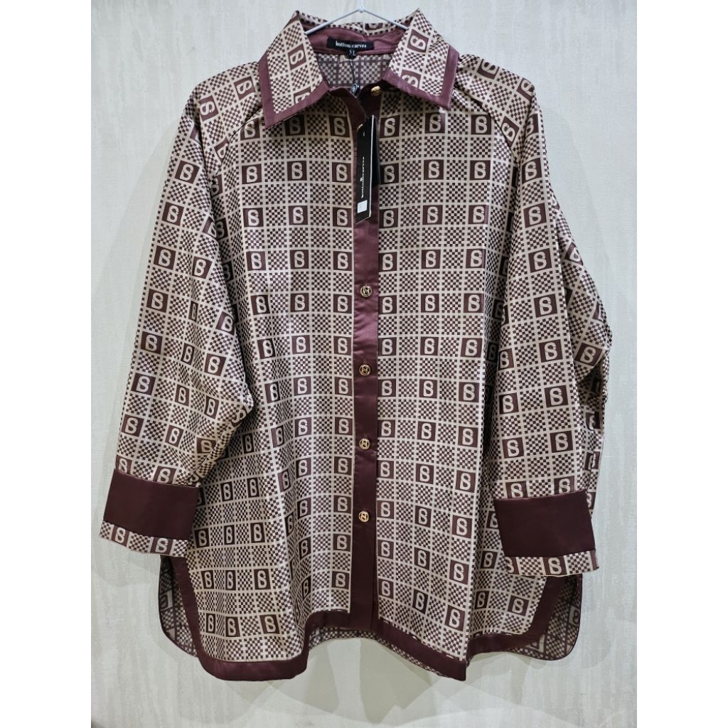 BUTTONSCARVES PLAID MONOGRAM SIZE XL