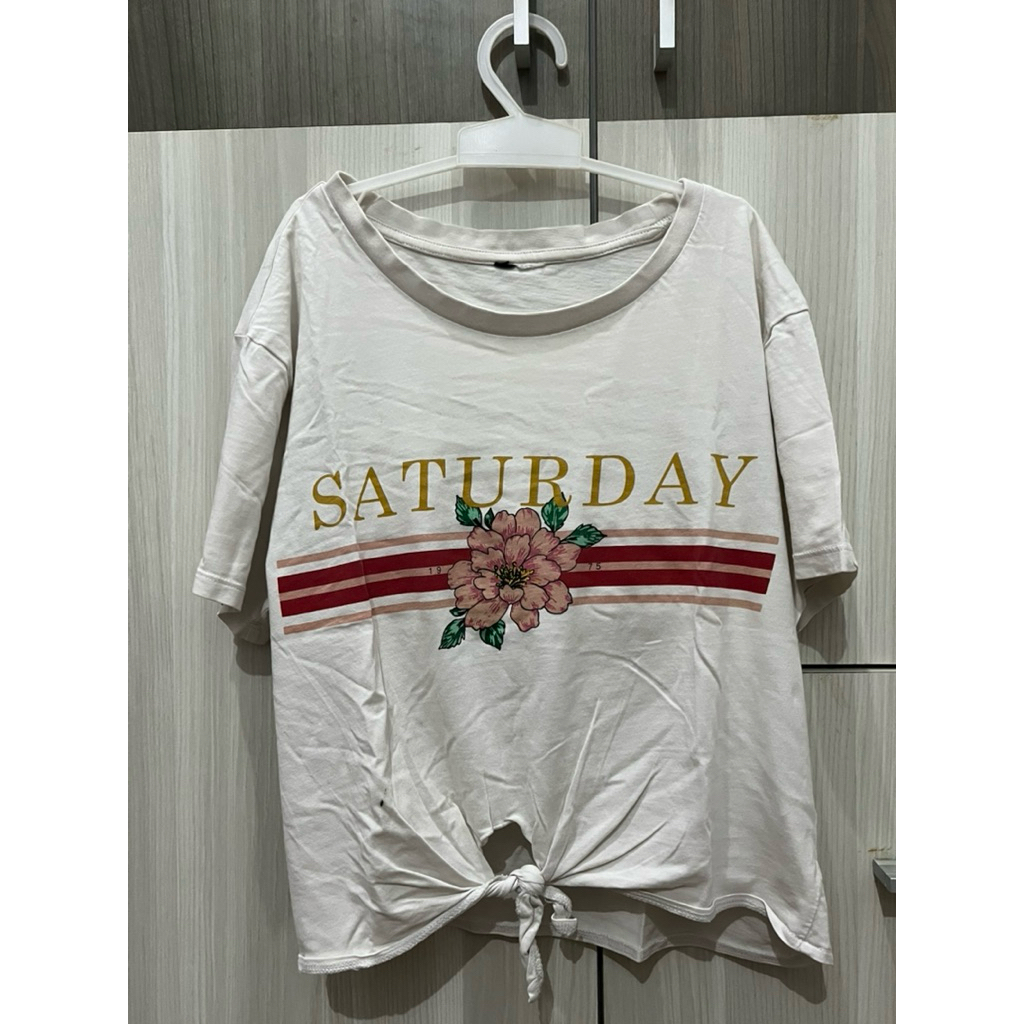 priloved / preloved kaos H&M crop