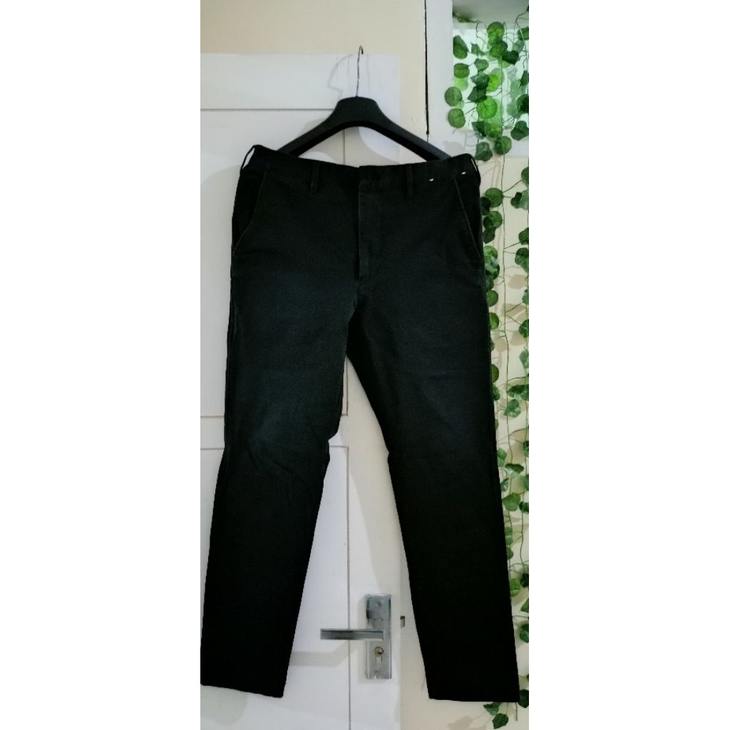 Chino Uniqlo