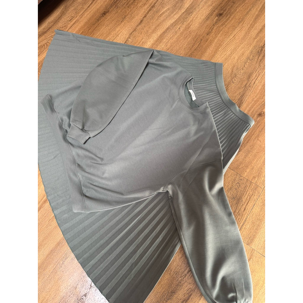 SABA modest preloved (rok dan sweater)