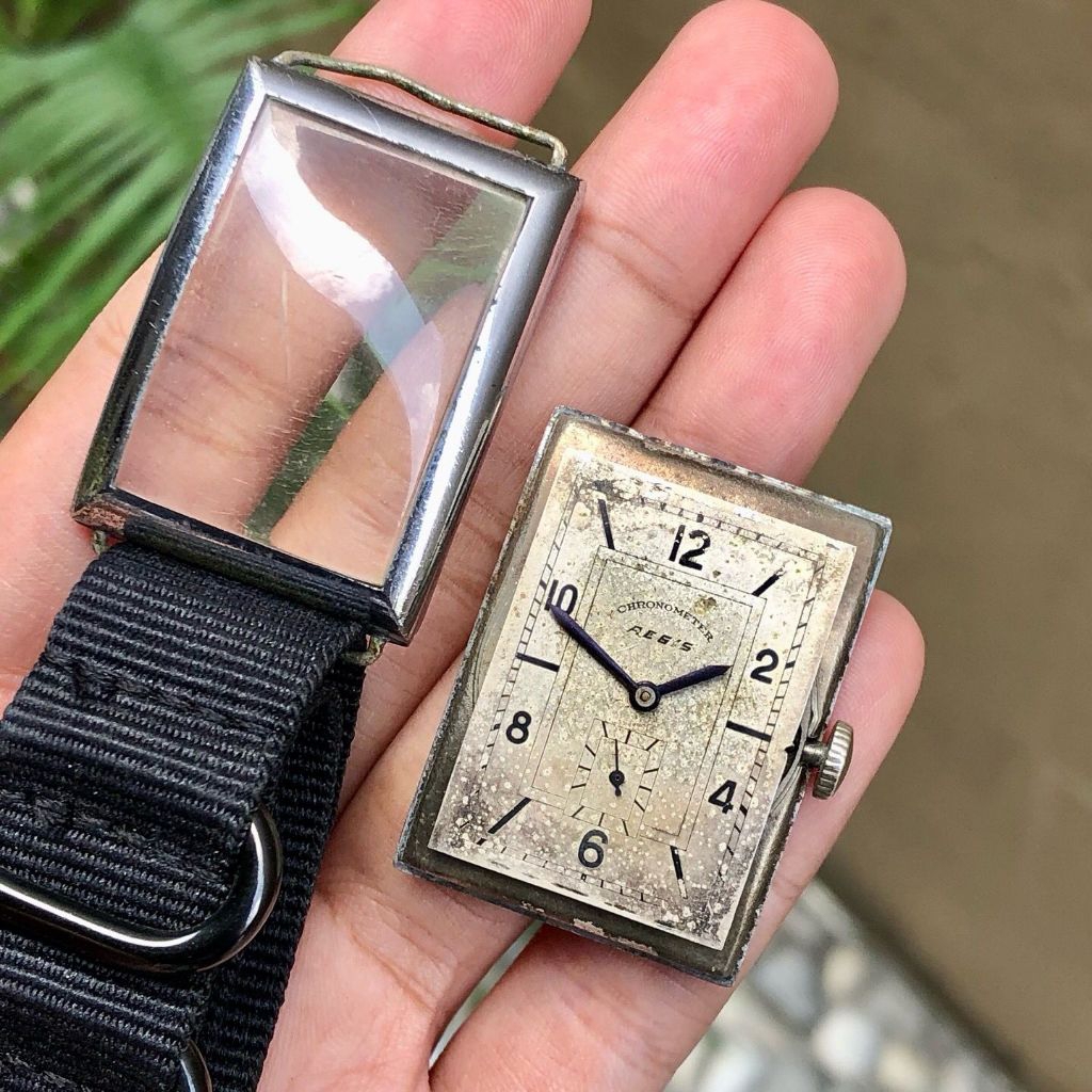 Vintage Regis Chronometer Subsec