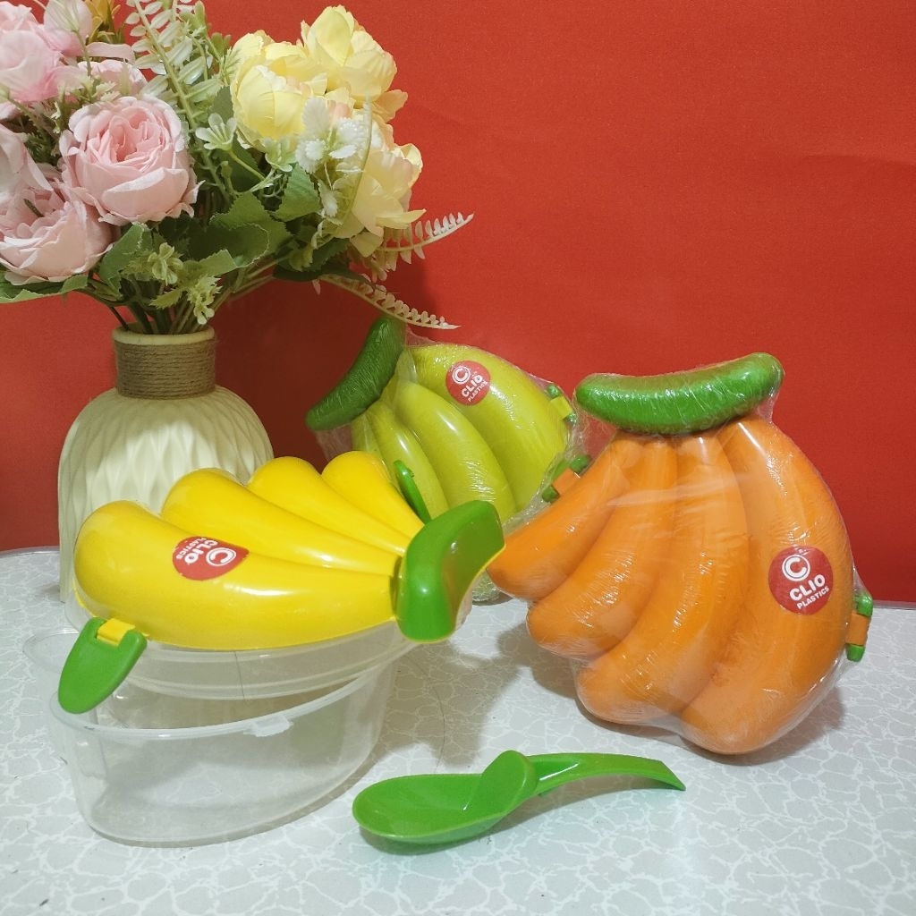 Tempat Makan Lunch Box Karakter Pisang Free Sendok Dengan Desain Lucu Dan Praktis Untuk Anak
