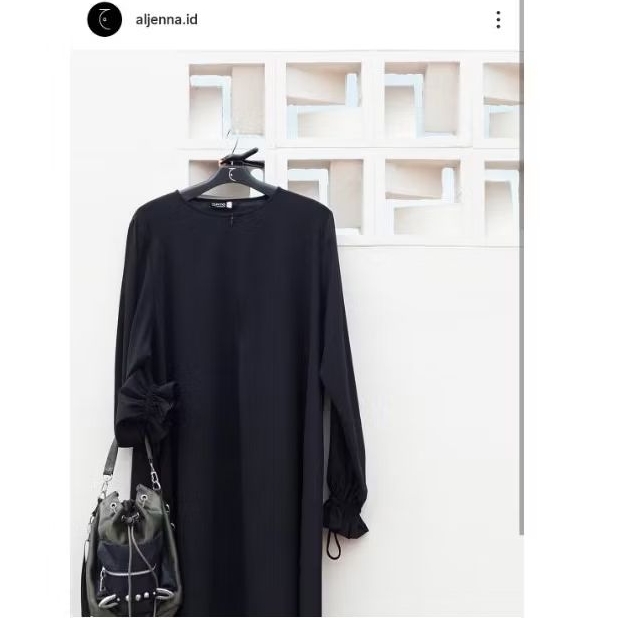 preloved Kasya Aljenna Black Mazen size M