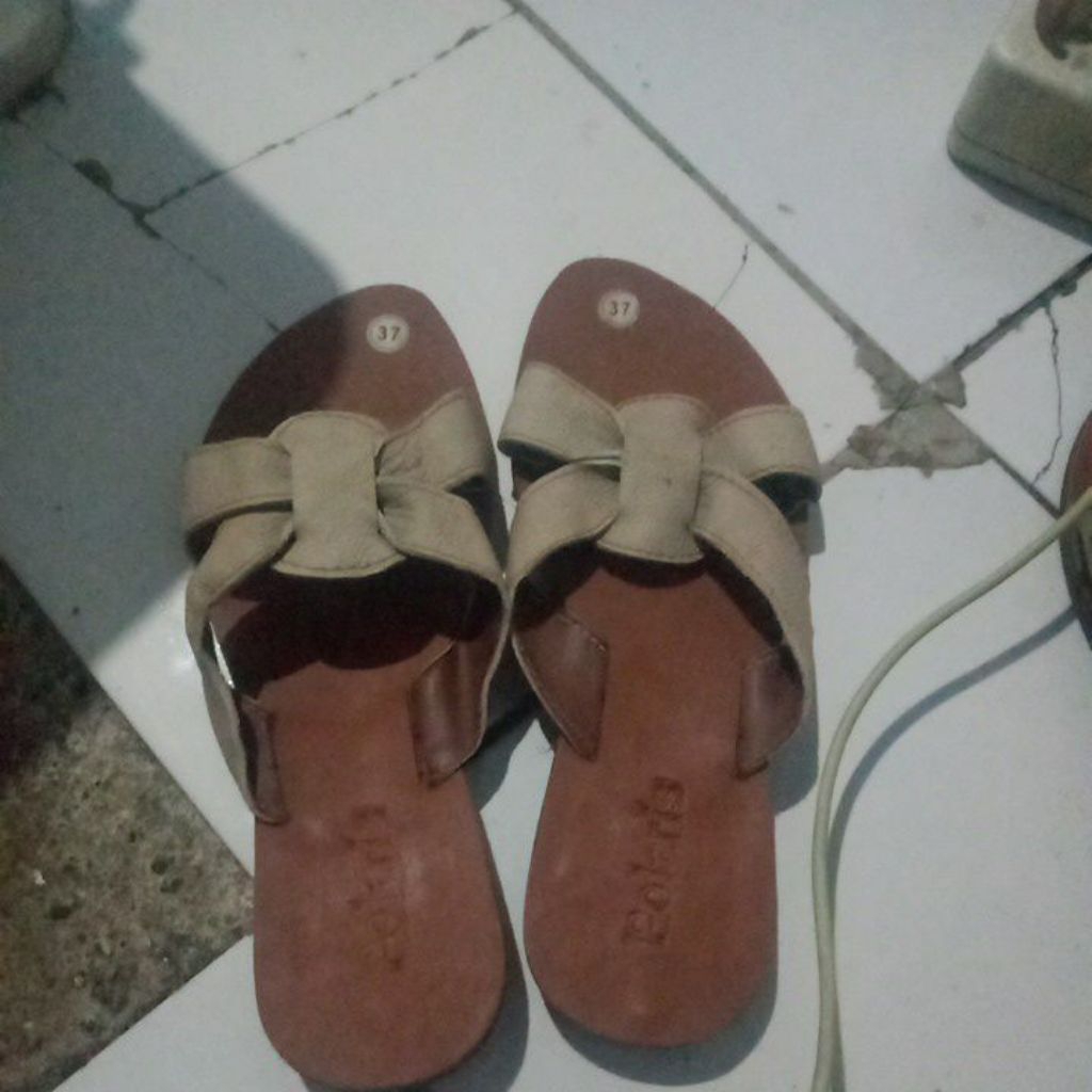 sandal Cibaduyut slop