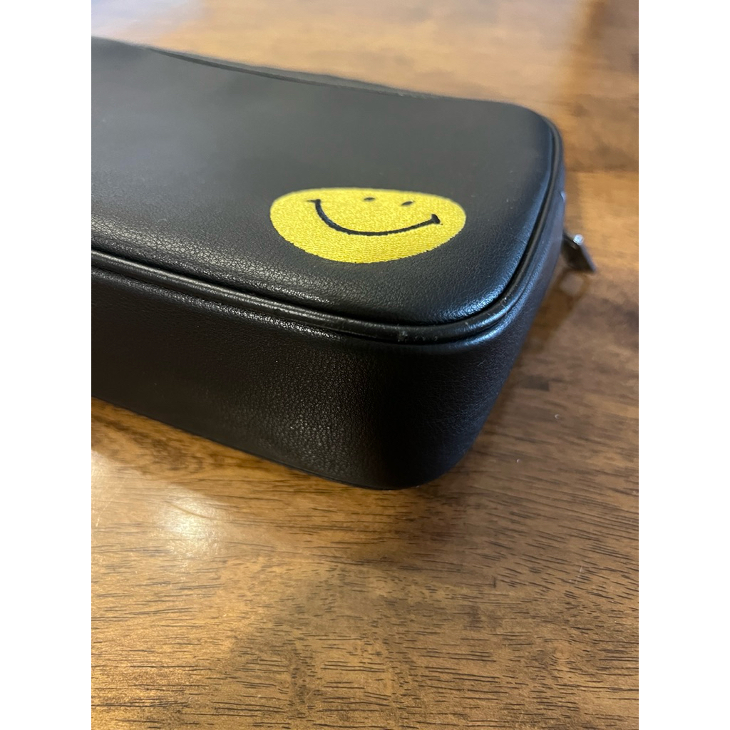 Obermain Smiley clutch unisex