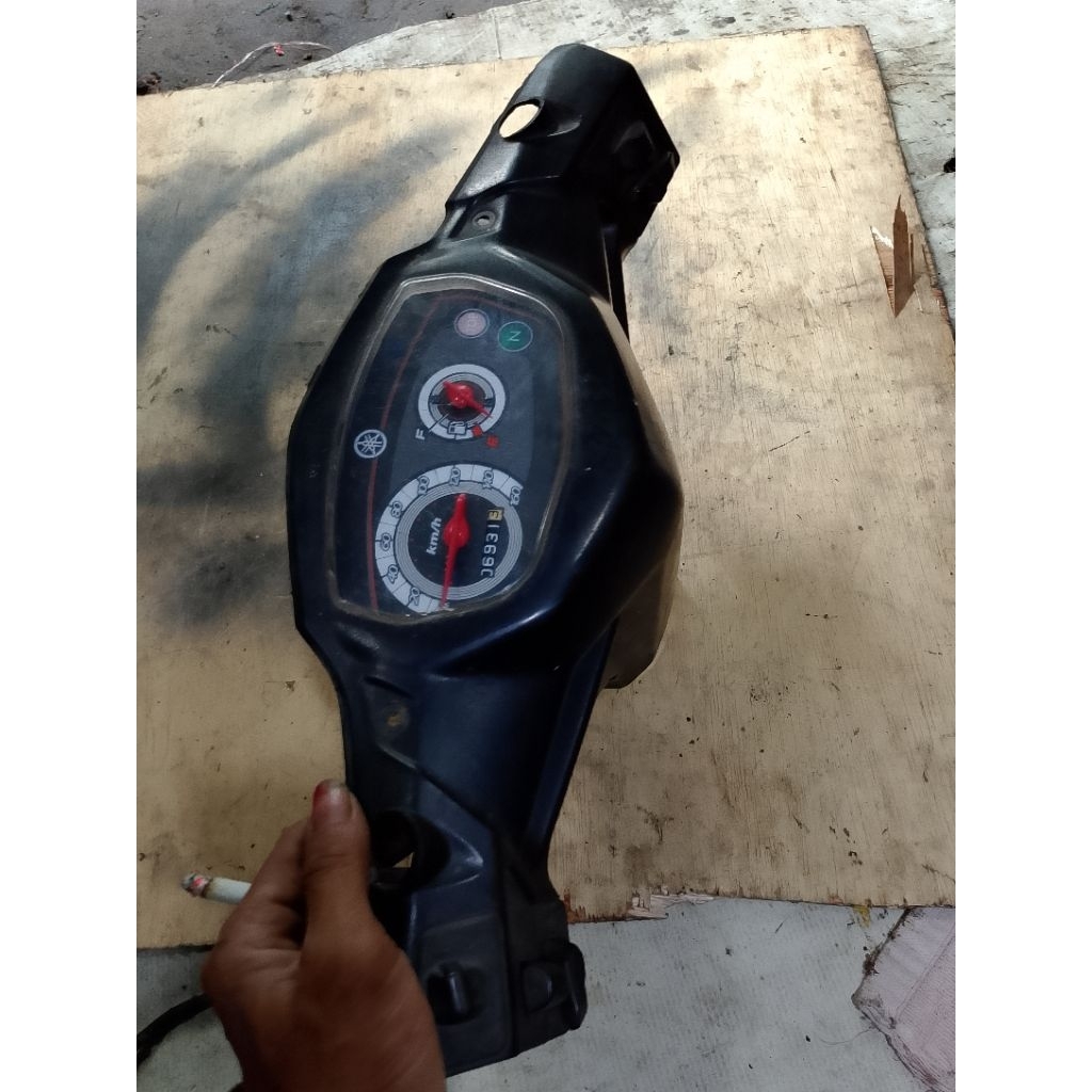 cofer batok lampu depan bagian belakang set sepidometer Yamaha Vega ZR original copotan