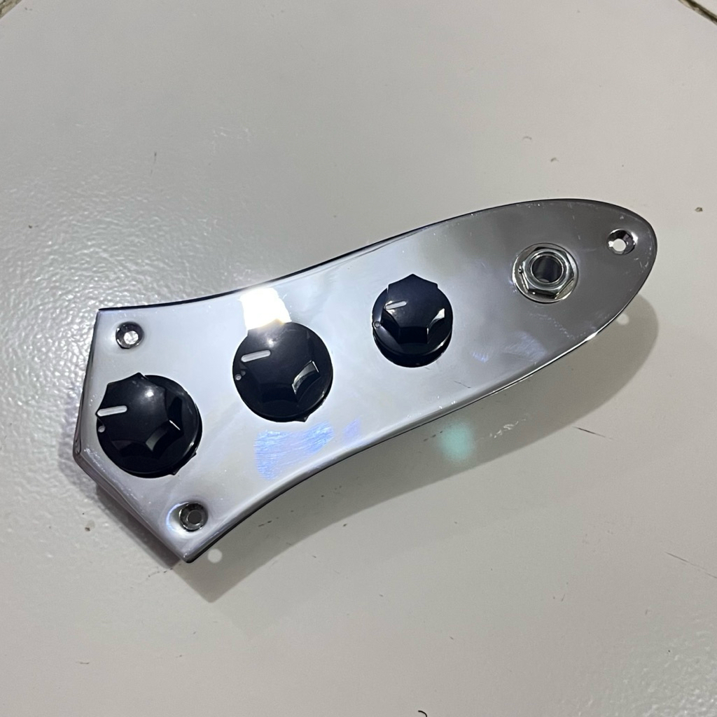 Original Squier Plat Jazz Bass Plus Wiring Set