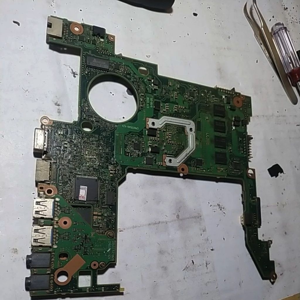 motherboard mobo mesin Fujitsu LifeBook SH782